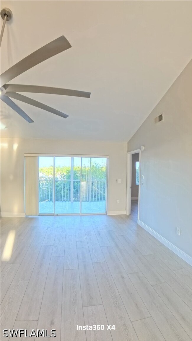 Photo - 3051 Sandpiper Bay Cir Unit I304