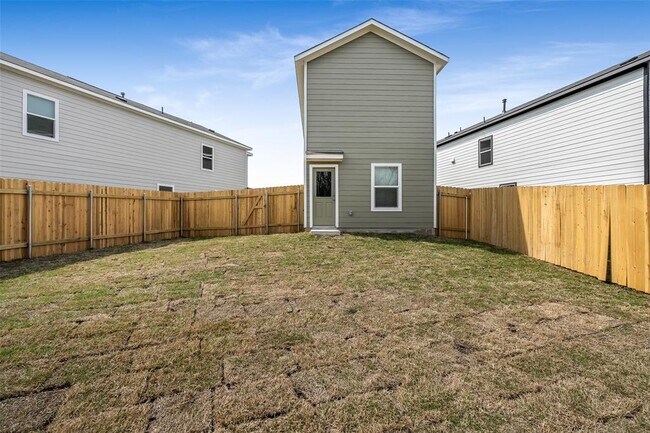 Photo - 50 Trinity Cir