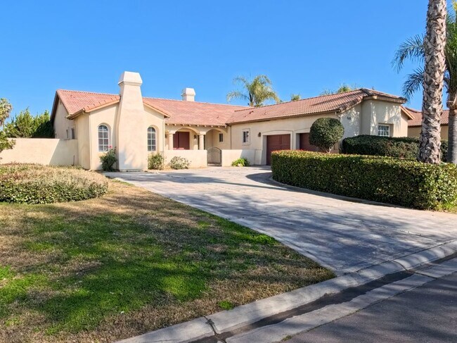 Photo - 8800 Laguna Dr