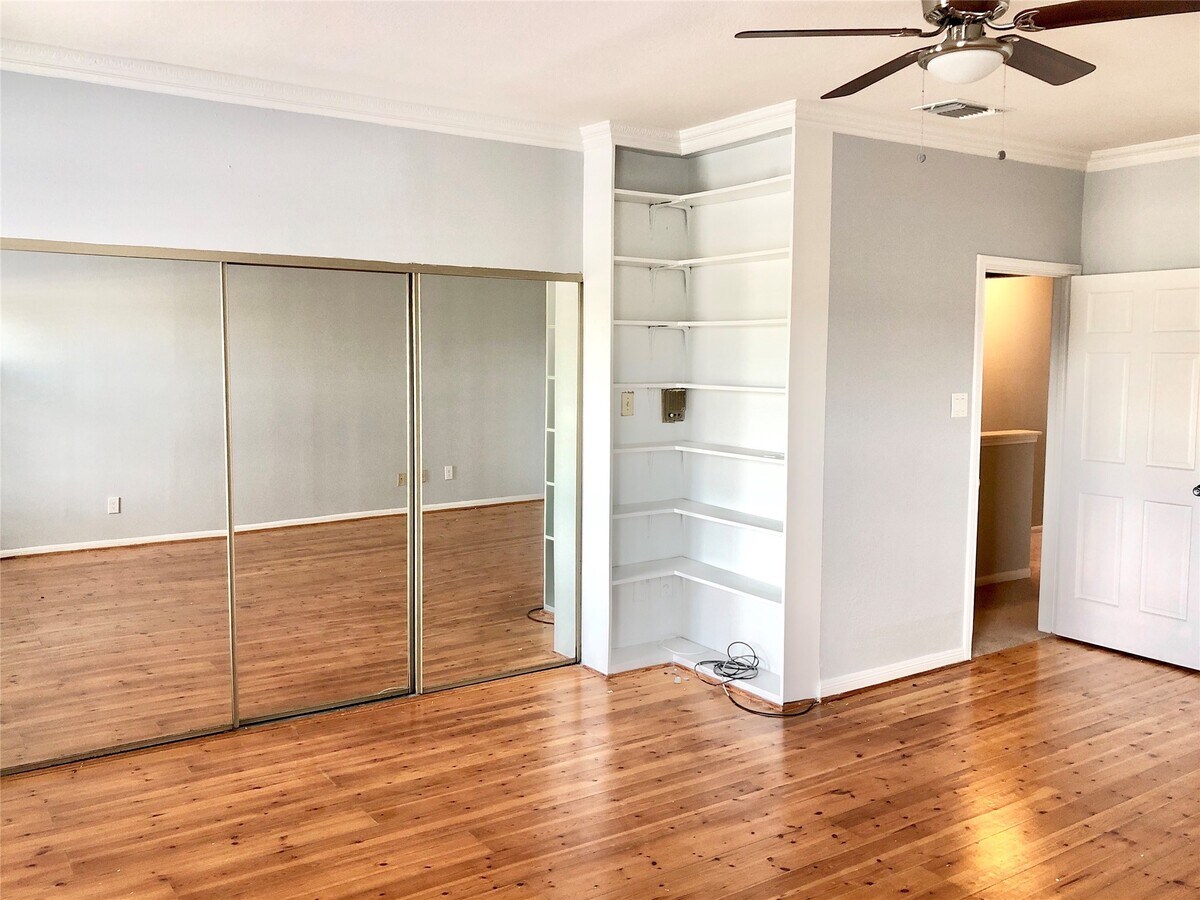 Photo - 3178 Holly Hall St