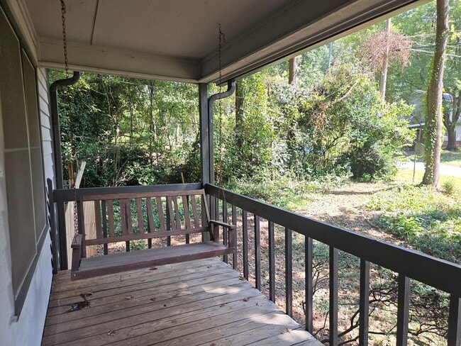 520 Hardy Cir