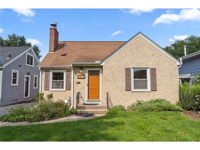 Building Photo - 2912 Florida Ave S Rental