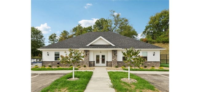 Photo - 755 Olivia St