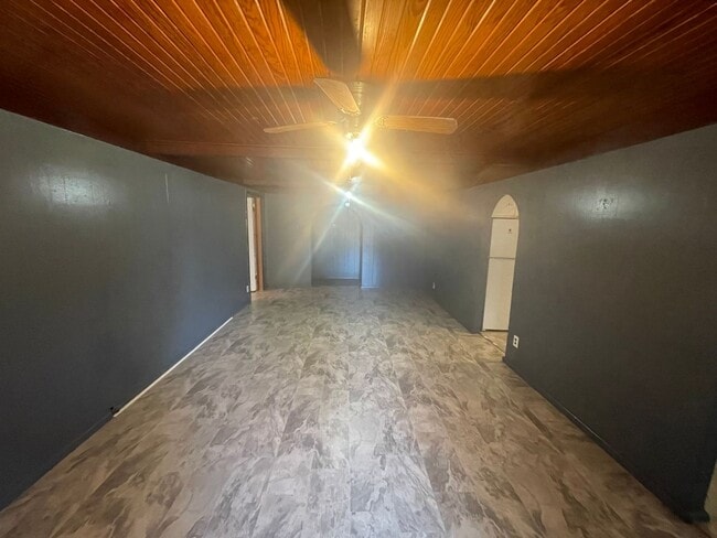 Photo - 3 bedroom, 1 bath