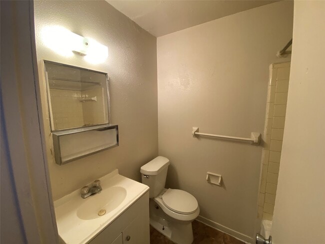 Building Photo - 9425 Scott St Unit 37 Rental