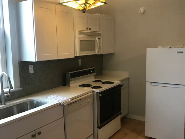 Photo - 10237 Rogers Dr Unit Indigo Loft