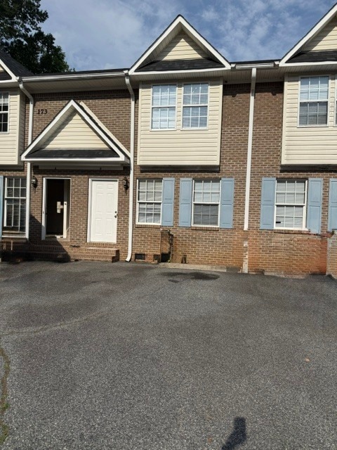 Building Photo - 173 Victoria Ct