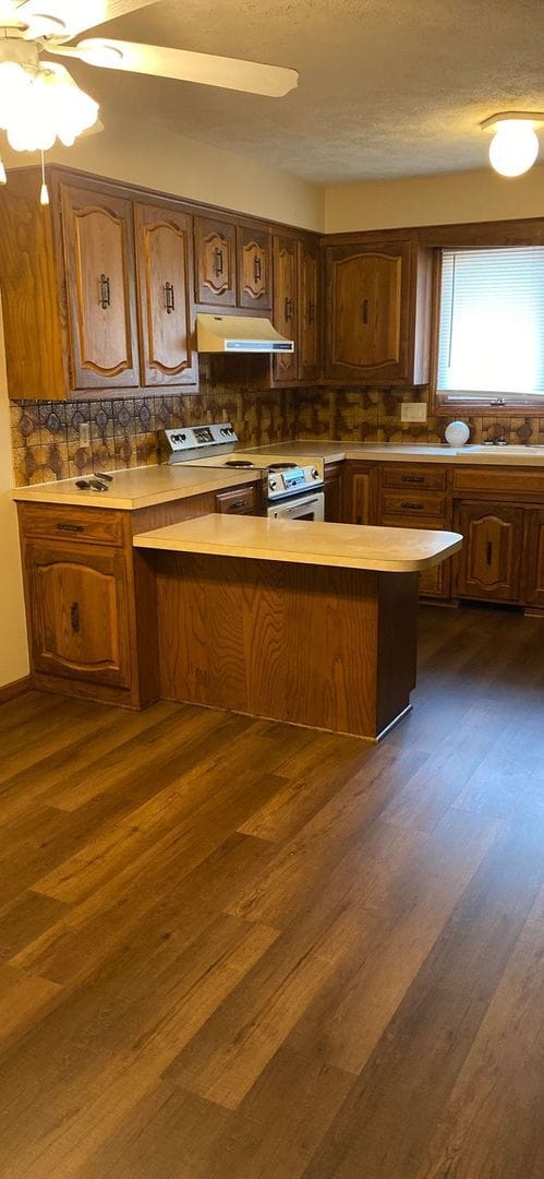 Photo - 2 Bedroom, 2 Bathroom House with Attached Garage