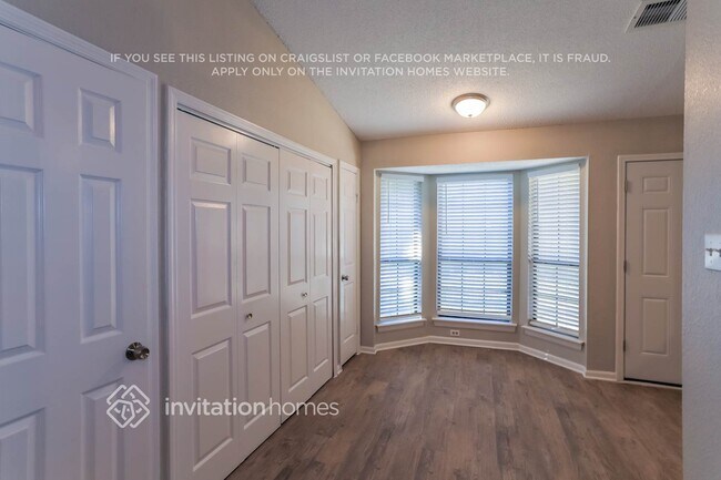 Photo - 622 Valley Spring Dr