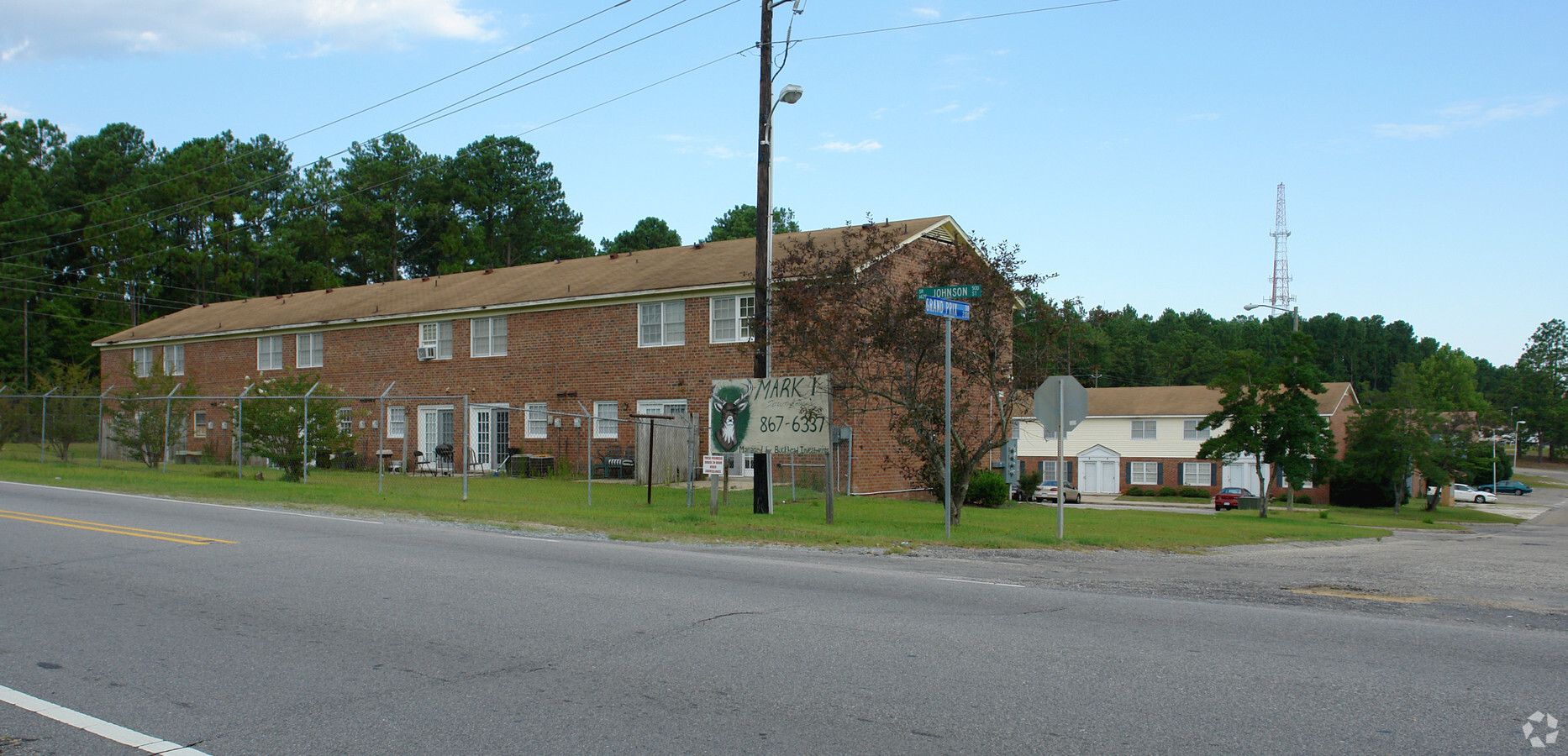 Woodbridge Townhomes - Woodbridge Townhomes