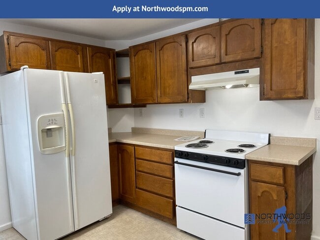 Photo - Recently Renovated 2 Bedroom 1 Bathroom Upstairs Apartment