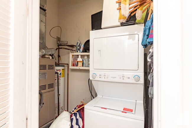 Photo - 1816 S Bishop St Unit 309