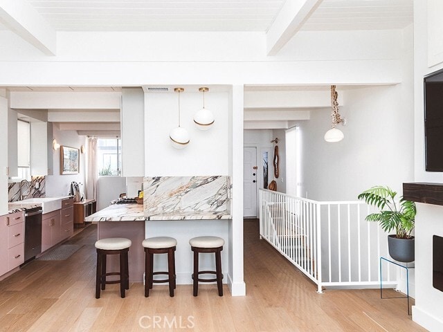 989 La Mirada St