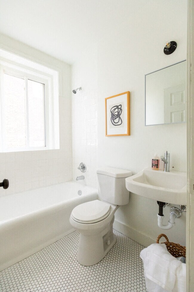 Photo - Selden Manor