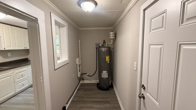 Photo - 3119 Clarendon Ave