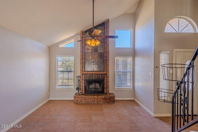 Photo - 5717 Saplinas Rd