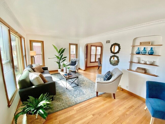 Photo - 2787 N Sholes Ave