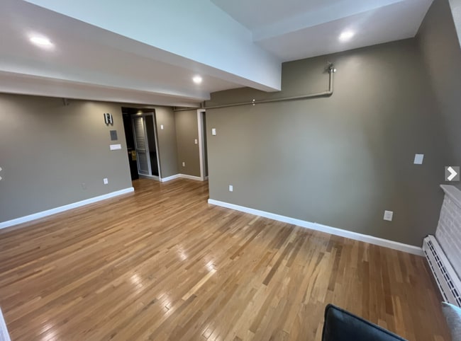 Photo - 109 Beacon St Unit 6R