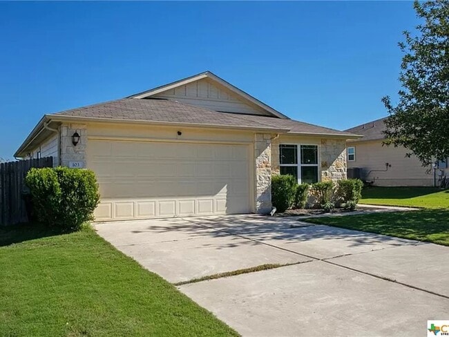 Photo - 103 Frio River Trail