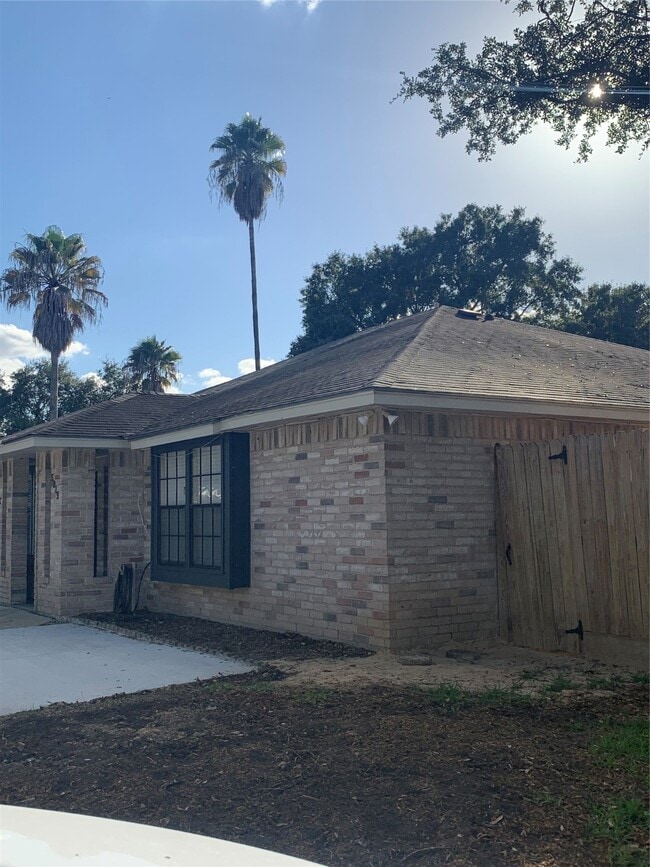 Photo - 5219 Beaverhill Dr