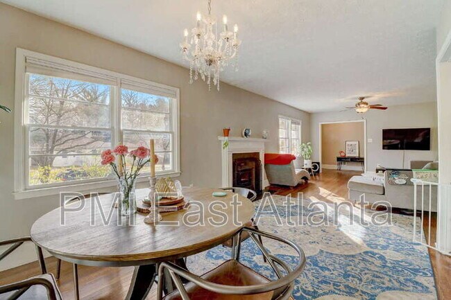 Photo - 1661 Brewer Blvd SW