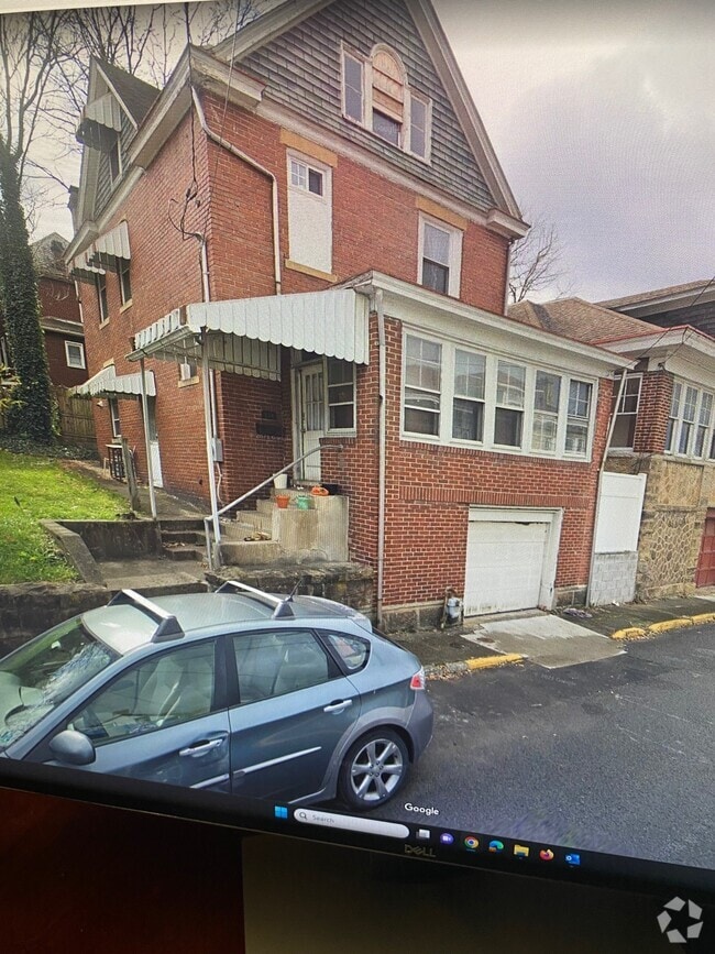 Building Photo - 338 Pennsylvania Ave Rental