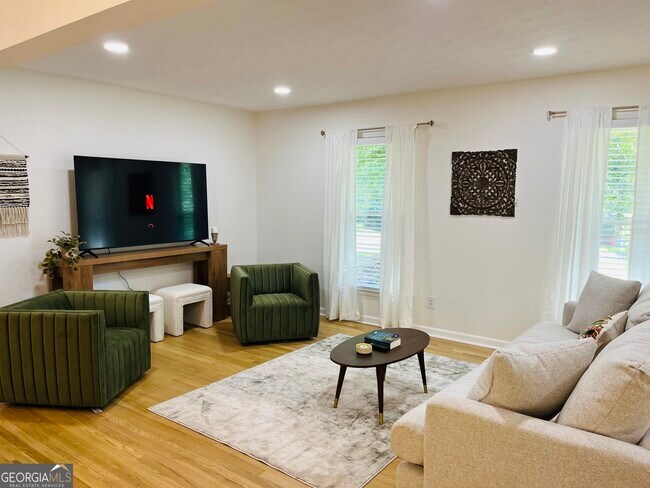 Photo - 2720 Princeton Ln