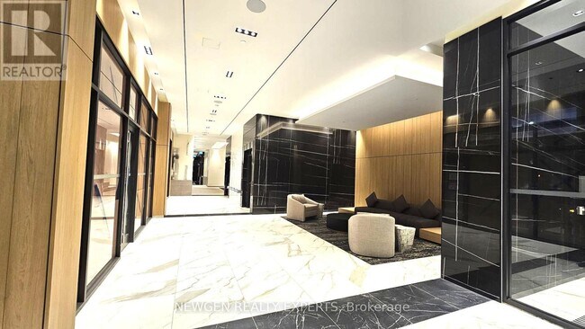 Photo - 204 Burnhamthorpe Rd E Unit 1301