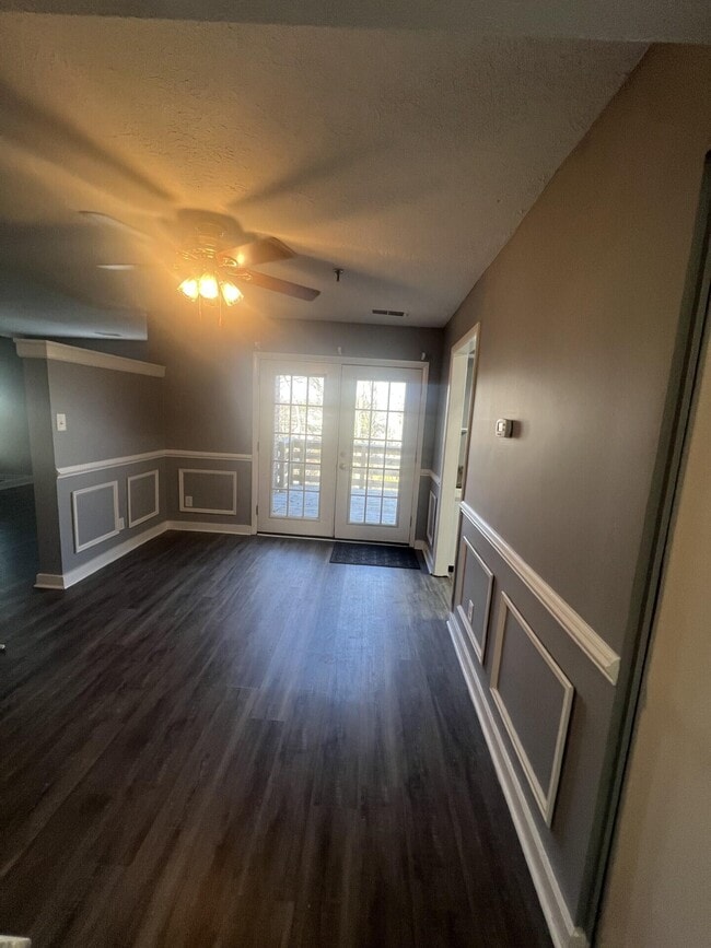 Photo - 421 Redding Rd Unit 57