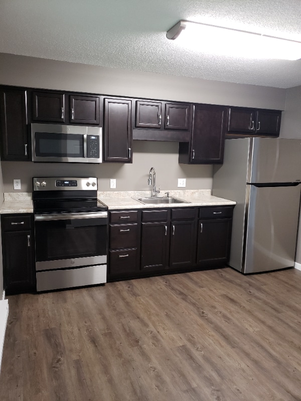 Building Photo - 245 N Liberty St