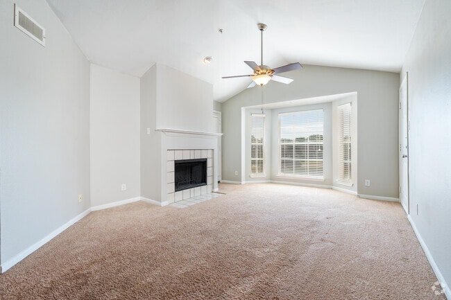 2BR, 2BA - 1134SF