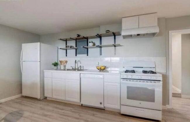 Building Photo - 25705 Westview Way Unit ADU