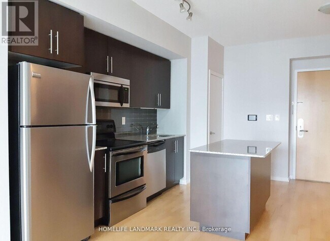 Photo - 65 Bremner Blvd Unit 4709