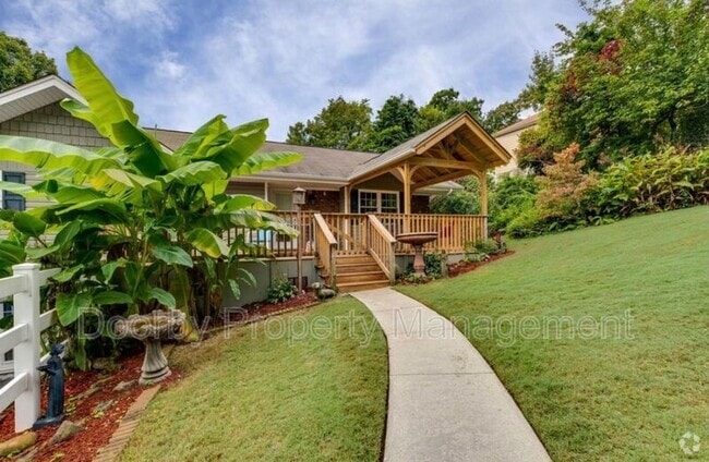 Building Photo - 4557 Ravenwood Dr N Unit Upper Rental
