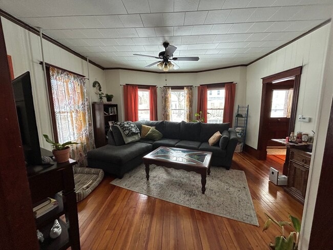 Photo - 12-14 West St Unit 14