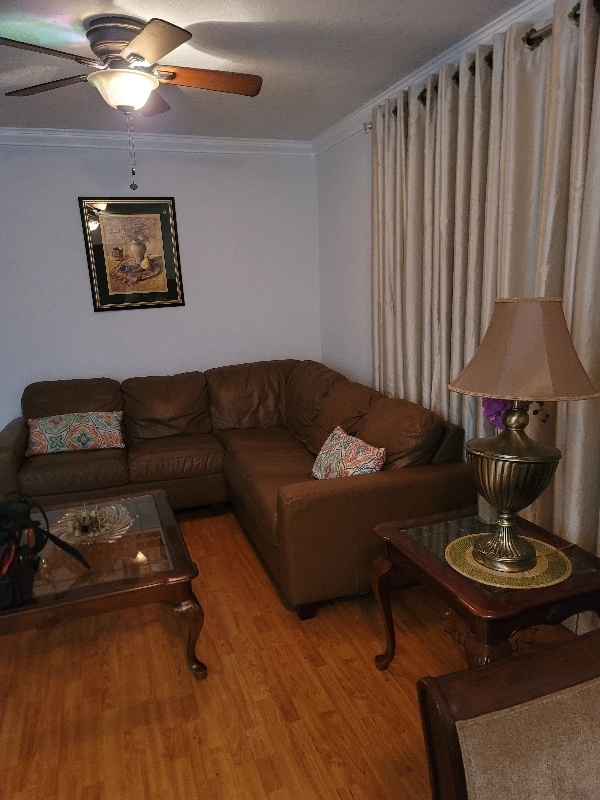 Building Photo - 15000 S River Dr