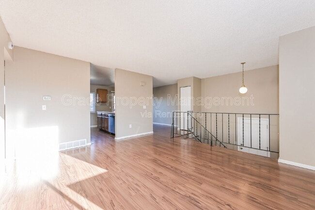 Photo - 3234 S Dudley St