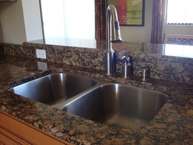 Photo - 1250 Clove Dr