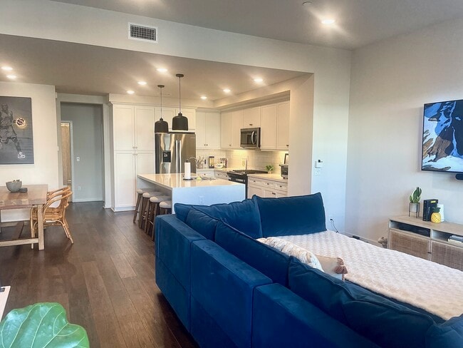 Building Photo - 2065 Bravo Loop Unit 2065 Bravo Loop #1