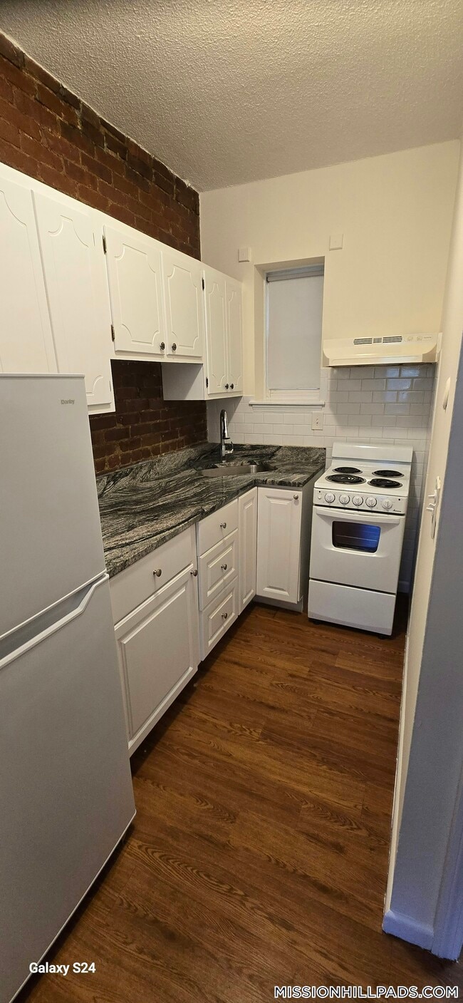 Photo - 50 S Huntington Ave Unit 1