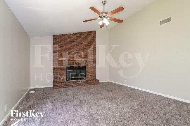 3313 Green Pasture Dr