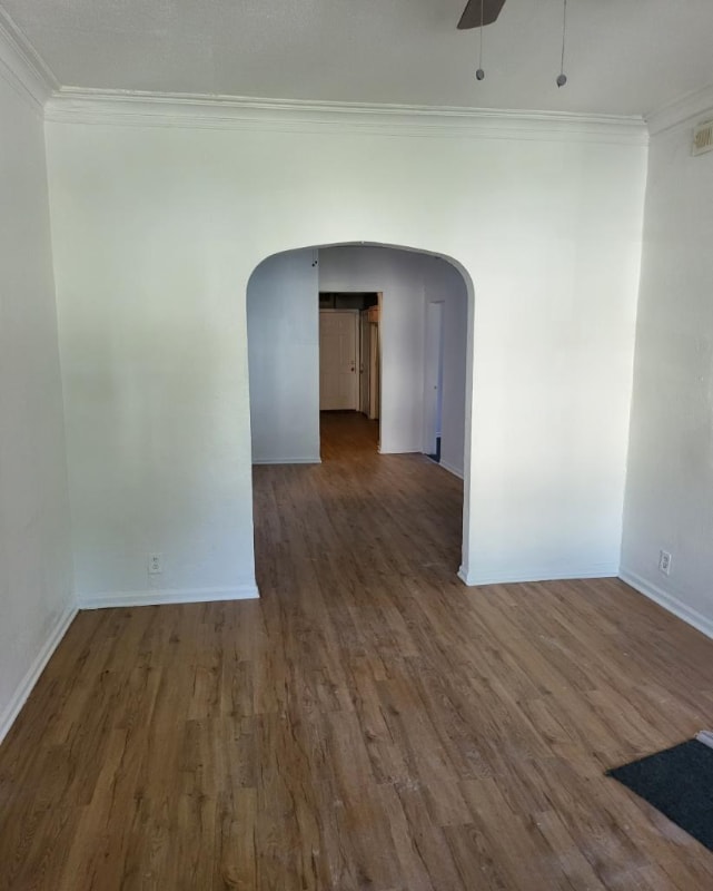 Photo - 8752 S Saginaw Ave Unit 2