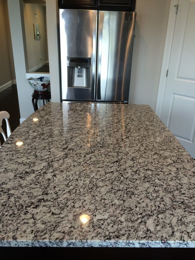 Photo - Absolutely Beautiful 5 Bedroom Home!! A Must See!!