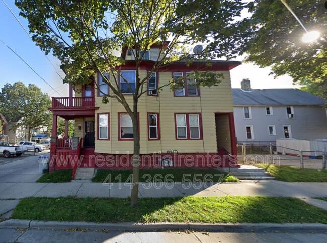 Building Photo - 1821 W Mineral St Unit Lower Rental