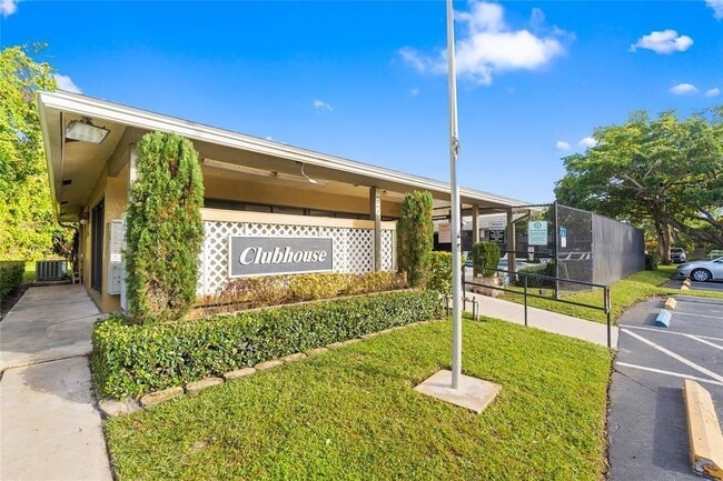 Photo - 588 Trace Cir Unit 206