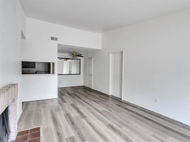 Photo - 12658 Ashford Meadow Dr Unidad B