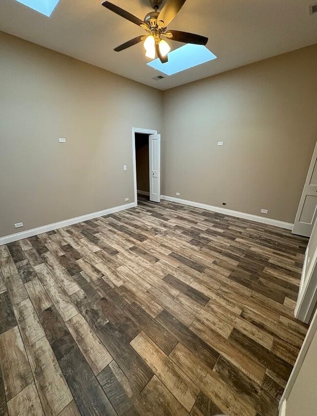 Photo - 3301 W Evergreen Ave Unit 2