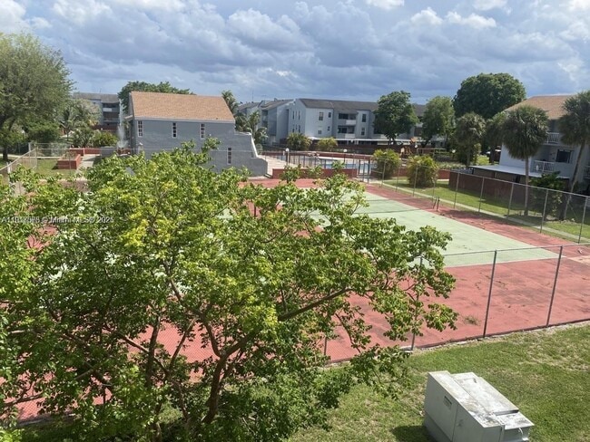 Photo - 1755 W 60th St Unit D304