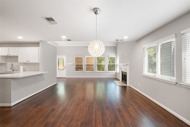 Photo - 54 Sawmill Grove Ln
