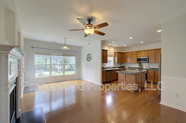316 Archway Ct